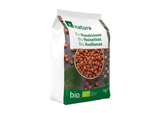 Noisettes entières avec peau