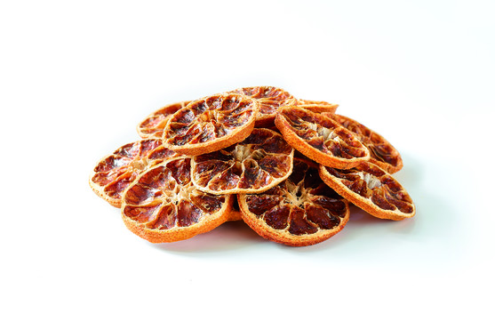 Mandarine noire séchée en