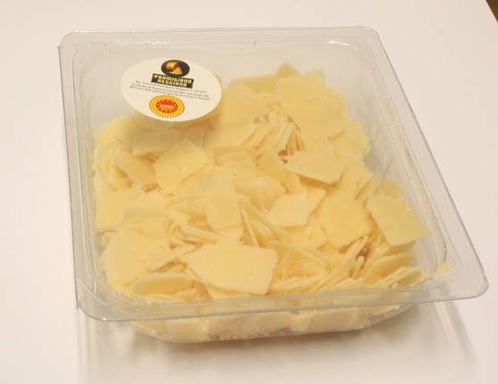 Parmigiano petale aop