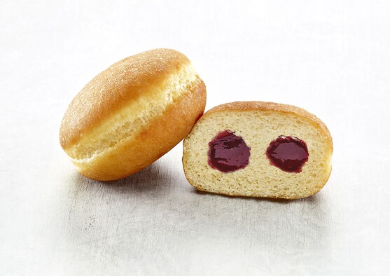 Beignet fourré à la framboise