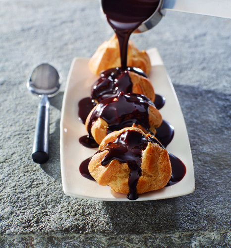Sauce au chocolat profiteroles 
