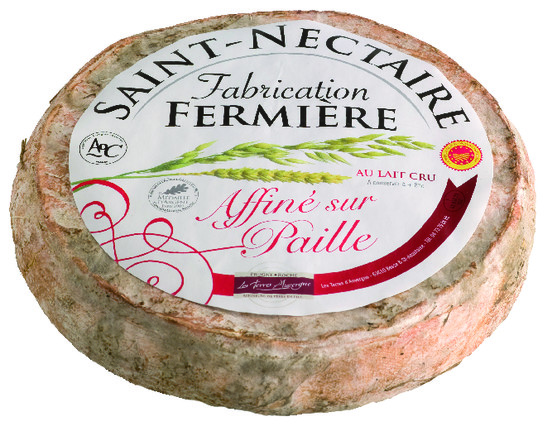 Saint nectaire aop fermier affiné sur paille 22.5% m.g. 