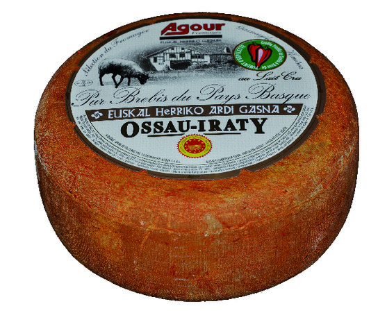 Brebis AOC Ossau Iraty Réserve lait cru frotte au piment sf 50 % AOP