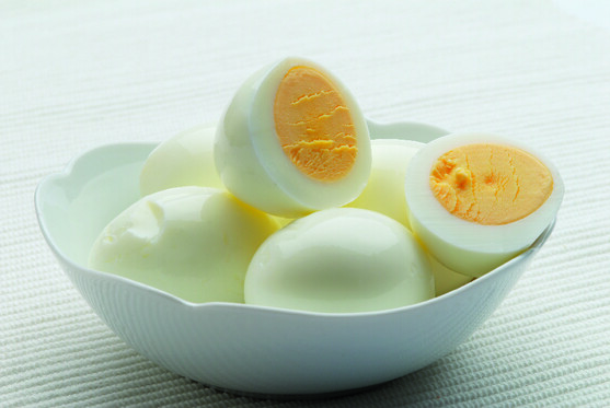 Oeuf dur ecale sol  piece de 43/53