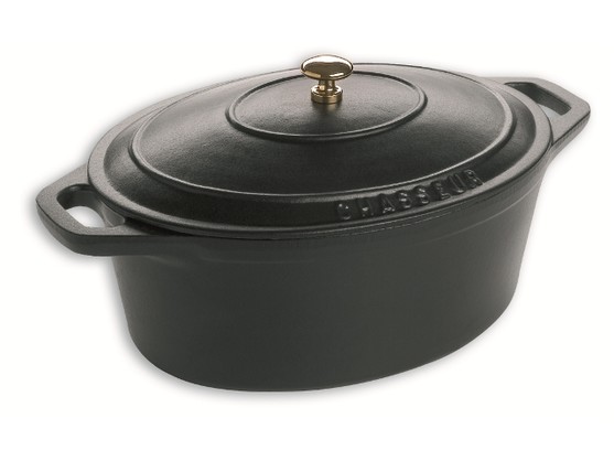 Cocotte ovale fonte noir avec couvercle dimension 270 x 210 x h. 145mm