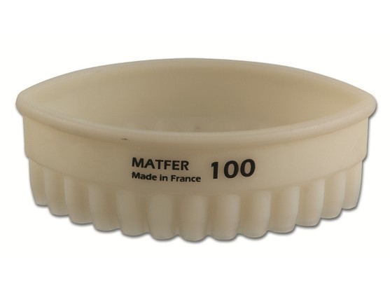 Découpoir pâtissier ovale cannelé bateau, exoglass dimension 85 x 50mm