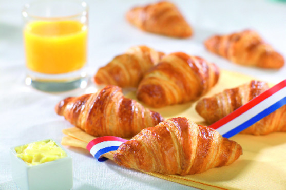 Mini croissant au beurre aop Charentes-Poitou prõt à cuire recette Lenôtre