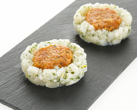 Tartare noix de saint jacques coeur tomates cuisinées 