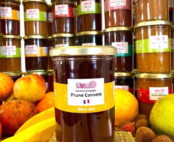 Confiture prunes cannelle produit local 