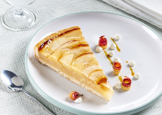 Tarte aux pommes pur beurre prédécoupée 8 parts 