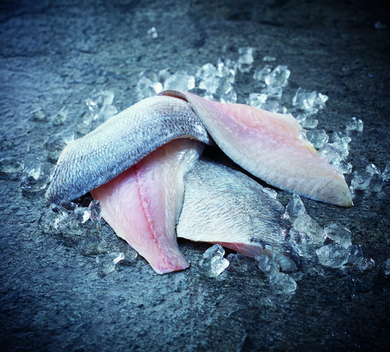 Filet de dorade royal avec peau sans aretes 