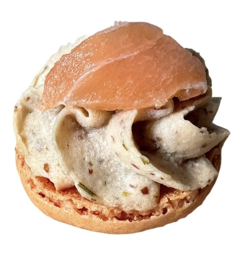Canapé macaron saumon crème d'aneth