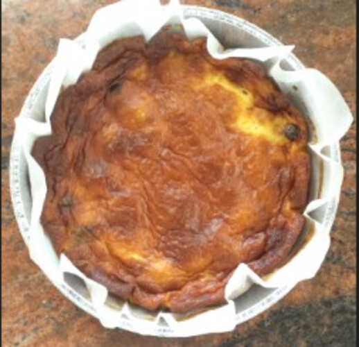 Far breton aux pruneaux diamètre 27 cm cuit 