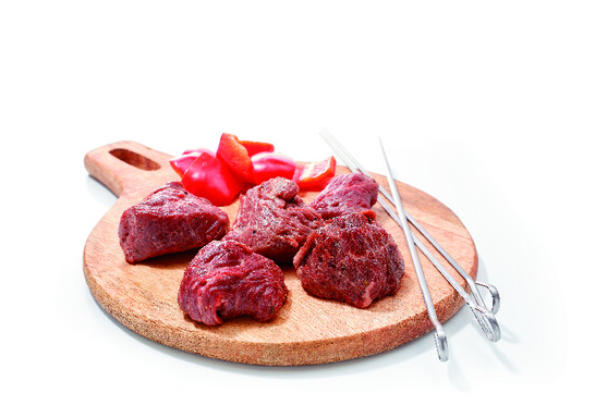 Cube d'onglet de veau mariné méditerranéen frais ou decongele