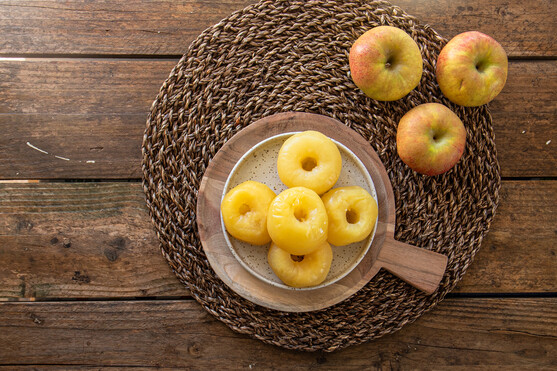 Pomme entière 2 kg bio  colis de 4 poches