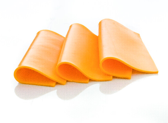 Cheddar fondu tranché